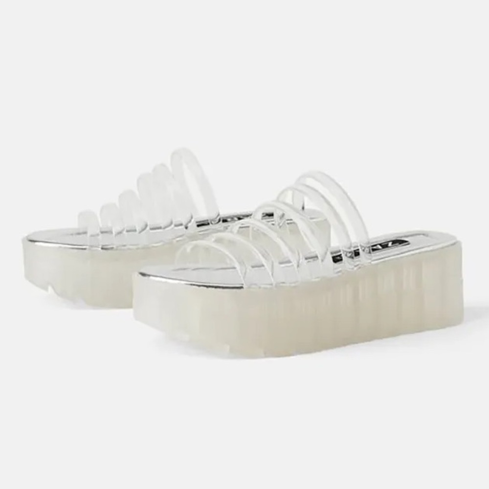 Zara platform sandals size 39 silver matallic sole